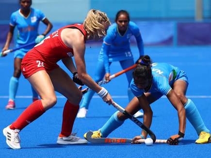 Indian women’s Hockey team narrowly miss out on bronze: Day 15 Olympic updates