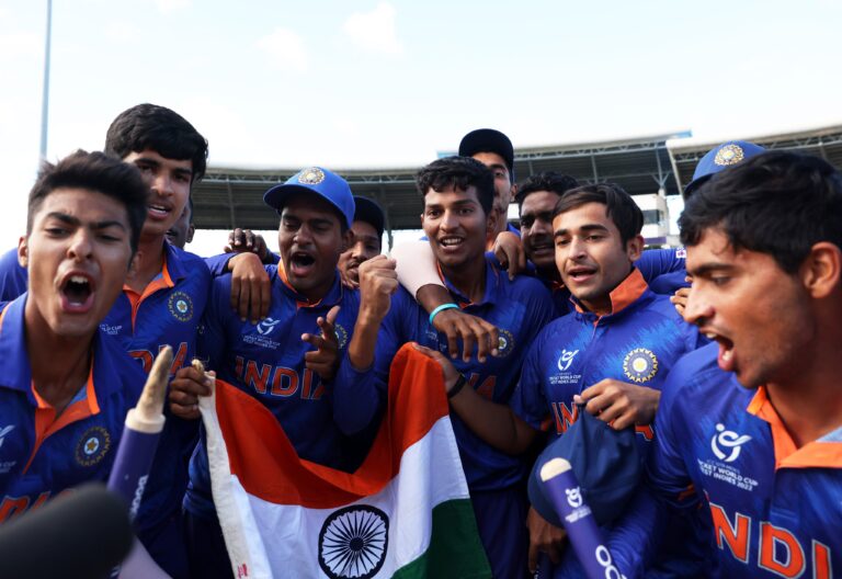 India trounce England and extended their 5th ICC U19 World Cup Title