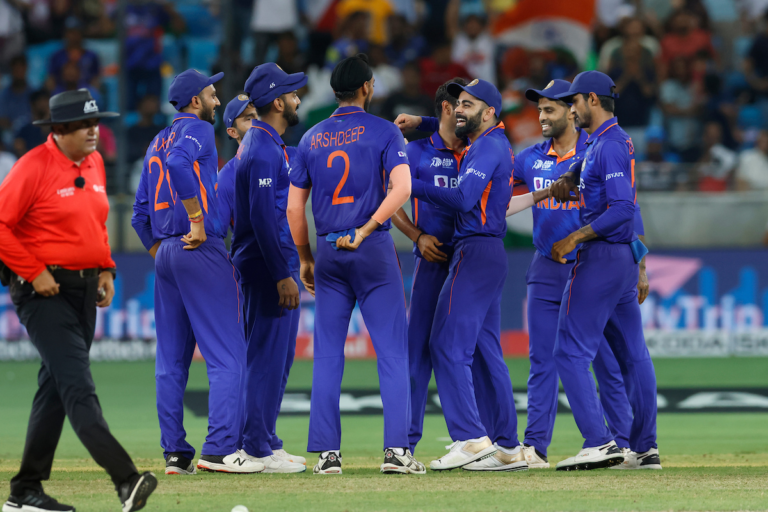 India beats Sri Lanka to Qualify for Asia Cup 2023 Finals