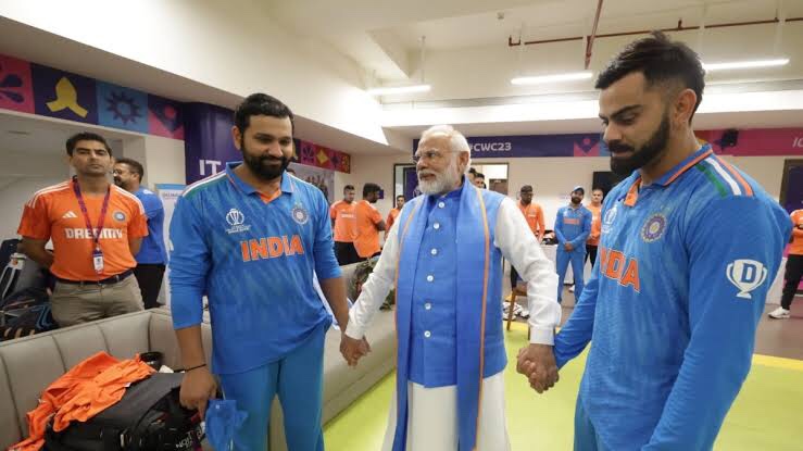 Prime Minister Modi Inspires Team India Amidst World Cup Final Defeat